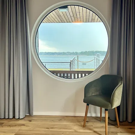 Wasserhaus Freiheit Feriehus *